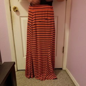 Maxi skirt